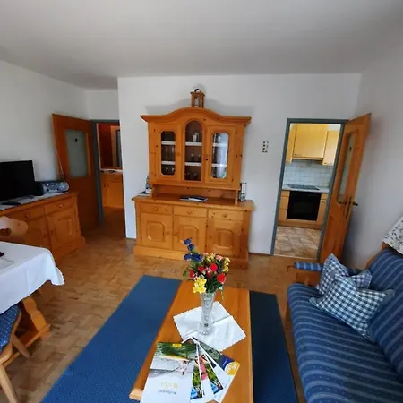 Evi Apartment *
