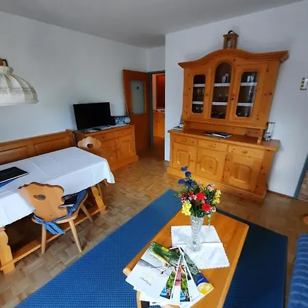 Evi Sankt Gilgen